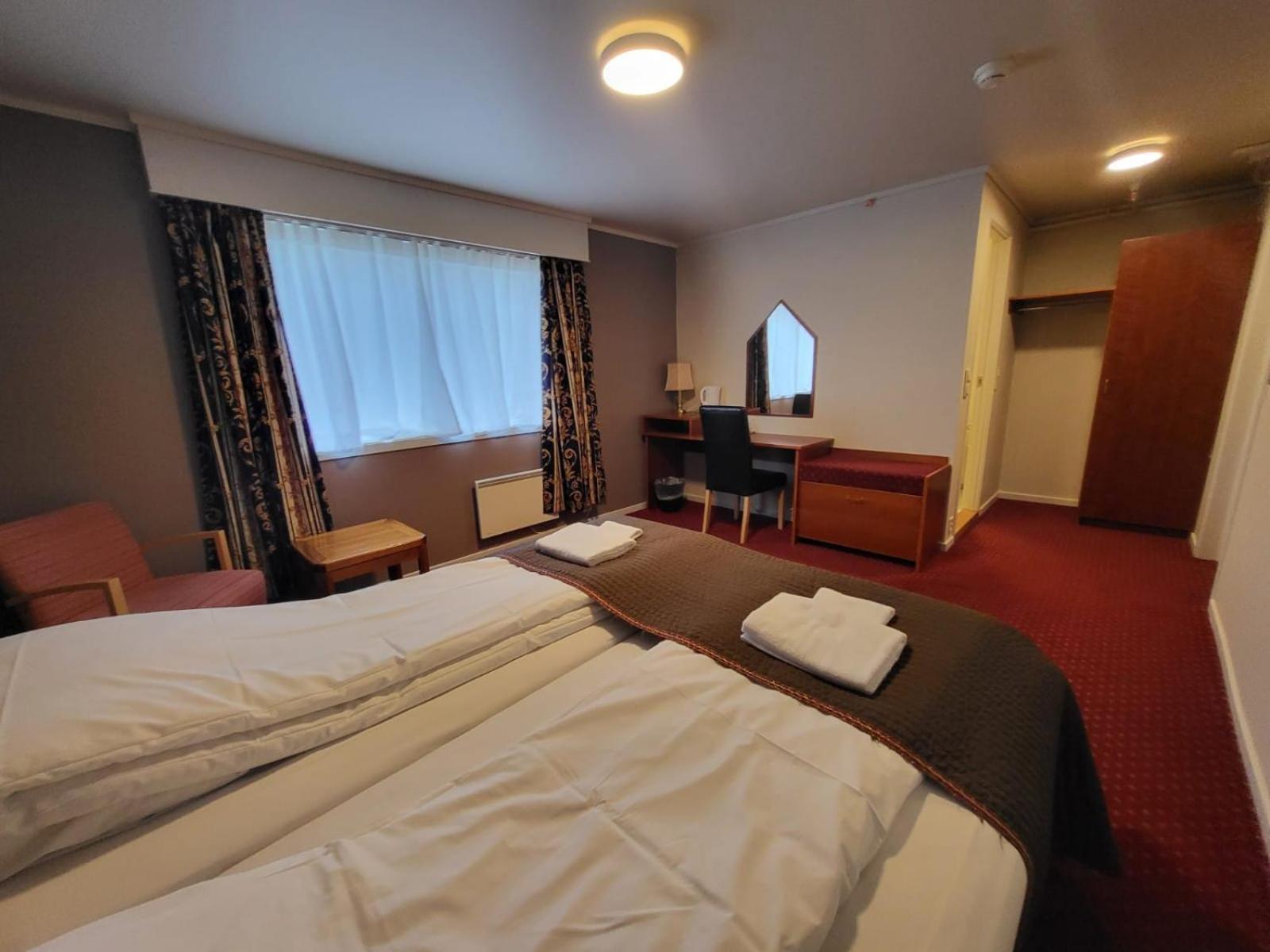 Strand Fjordhotel Ulvik Εξωτερικό φωτογραφία